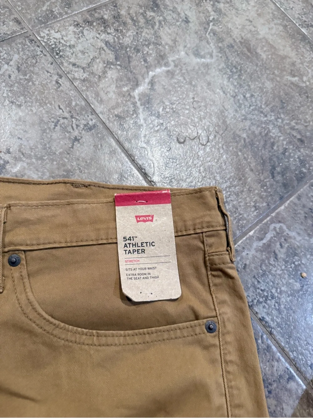 🍝541 Levi’s Men's Tan athletic taper Work Pants - Big and Tall stretch